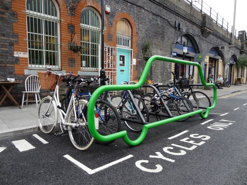 kõige vasakpoolne on minu uus ratas!